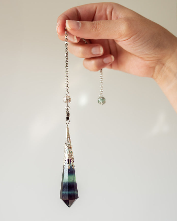 Pendule en fluorite