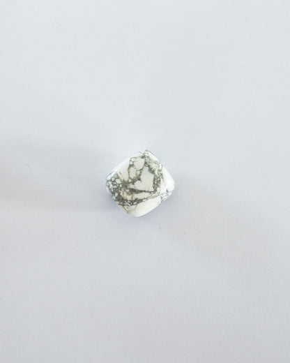 Howlite