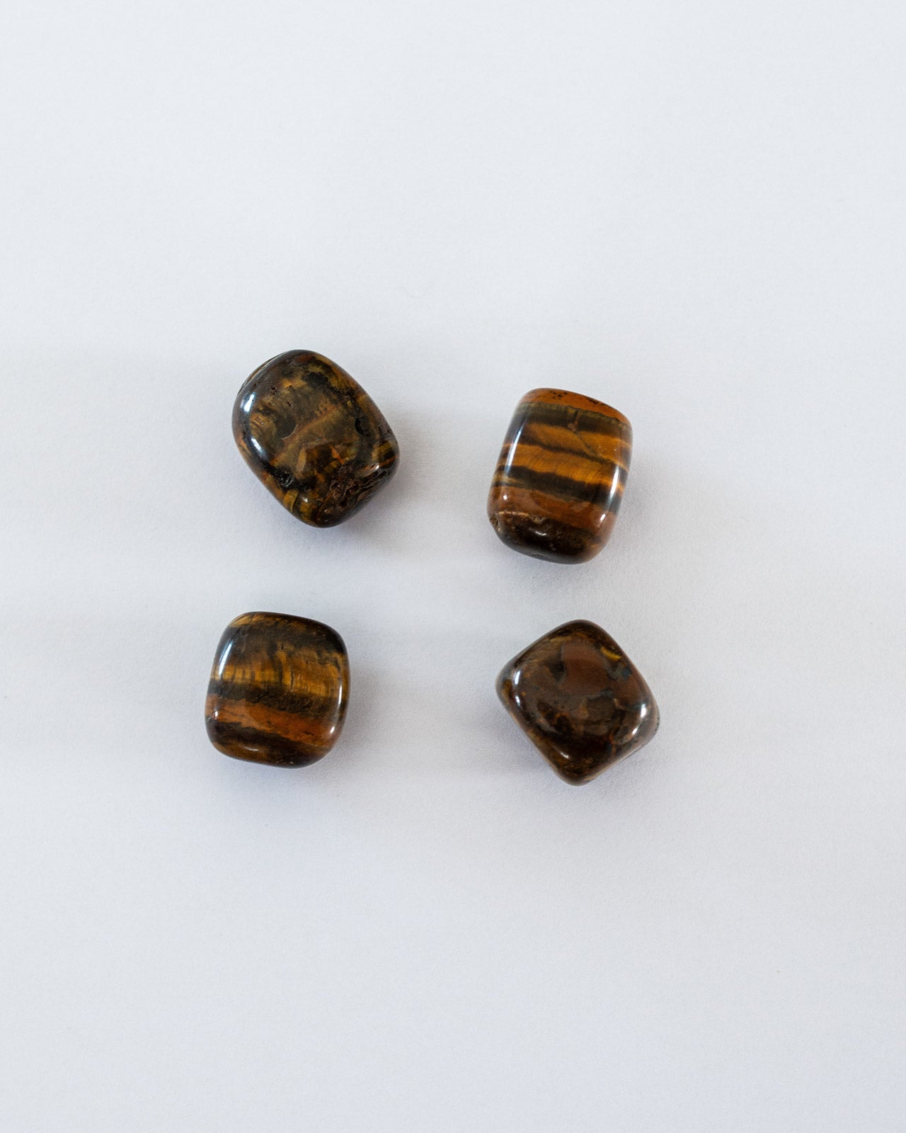 Des pierres roulées d'oeil de tigre